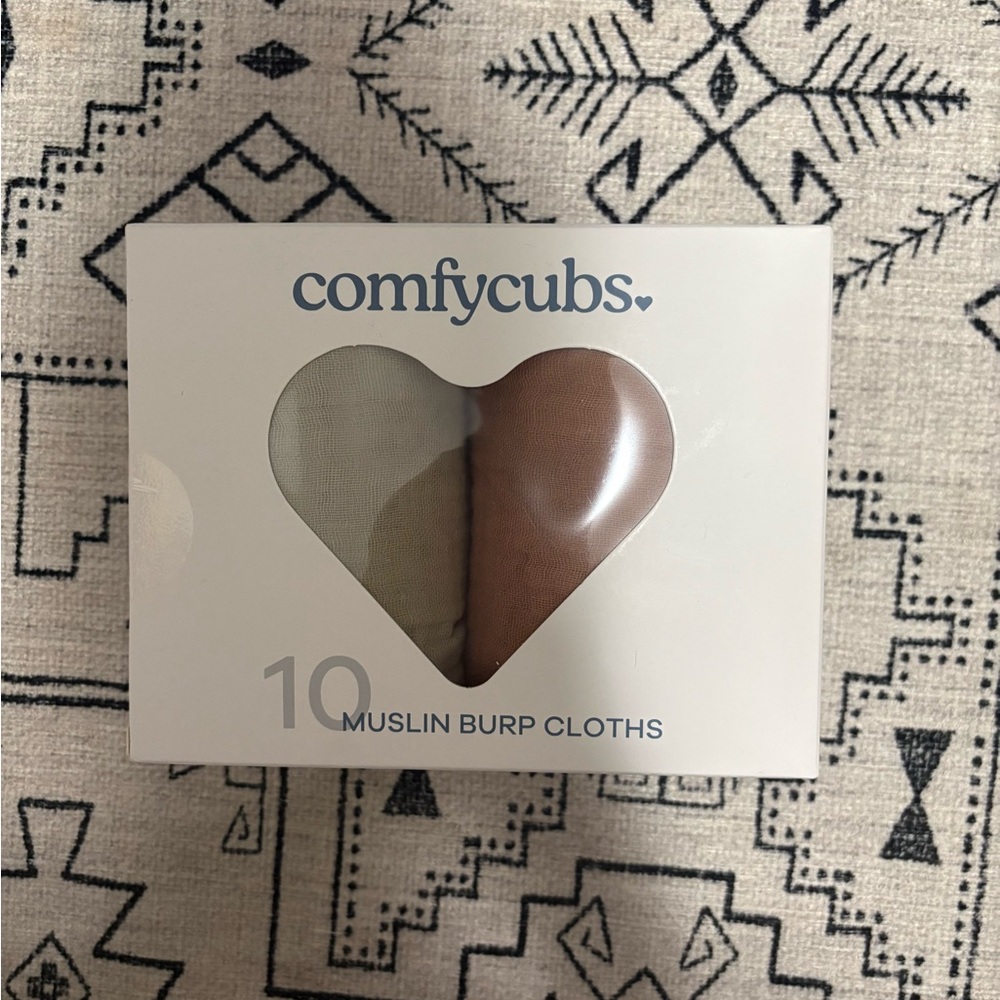 Comfy Cubs Muslin Burp Cloths